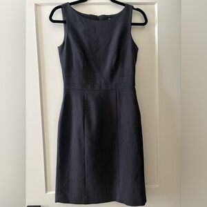 H&M sleeveless business dress - size 6